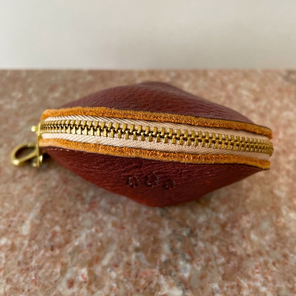 Portland Leather Goods Nutmeg Fortune Cookie Zip Pouch Keychain - Picture 4 of 8